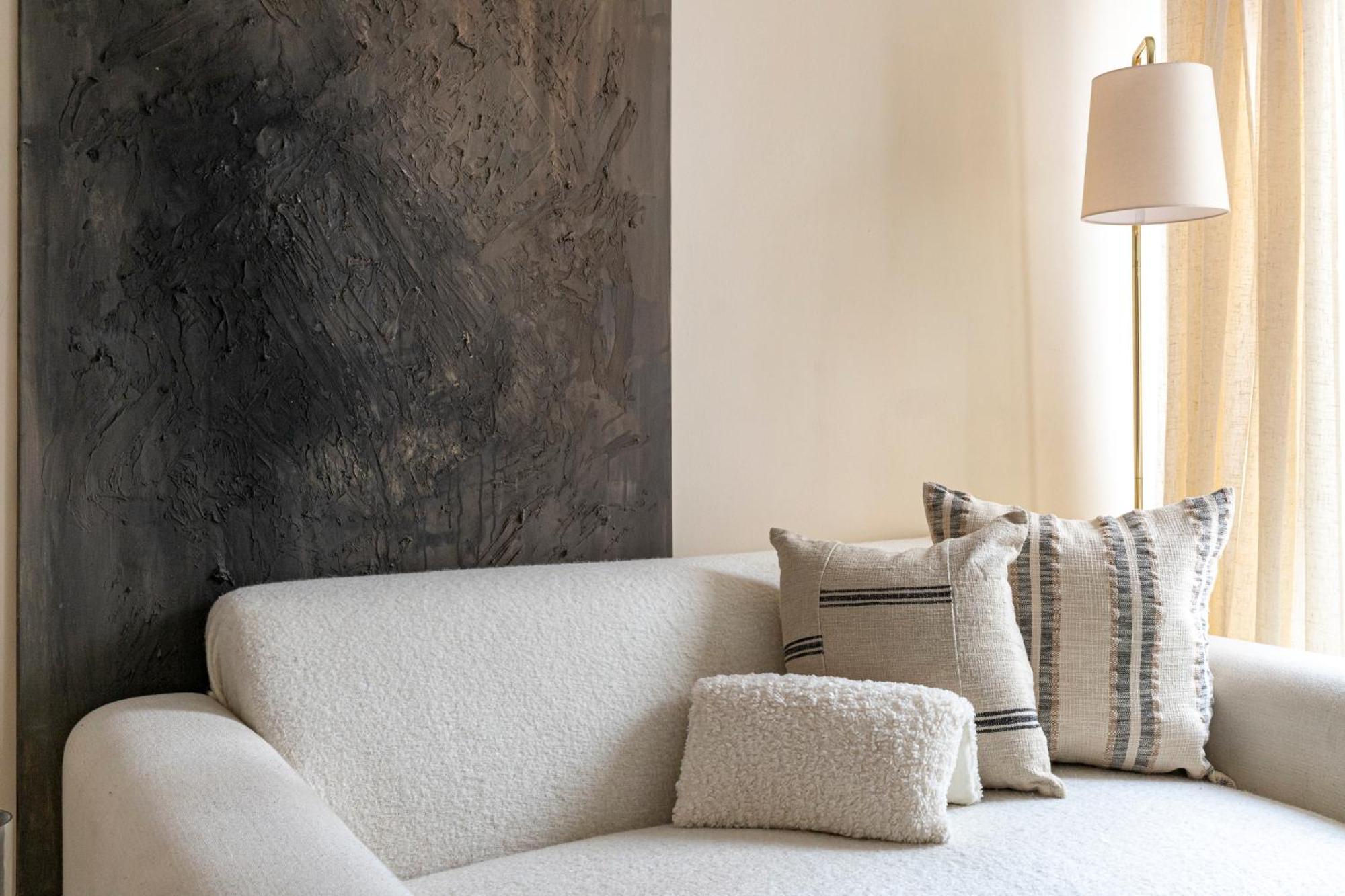 North - One Bed Flat- Entire Unit *